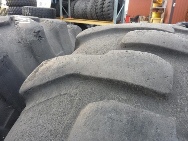 Opona używana przemysłowa 18,4-26 HAULKING INDUSTRIAL LUG 800zł W2842 - obrazek 7