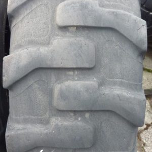 Opona używana przemysłowa 18,4-26 HAULKING INDUSTRIAL LUG 800zł W2842