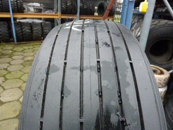 5 x Opona używana przemysłowa 610x215 MITAS M1 PAD 120zł. W2861 - obrazek 5