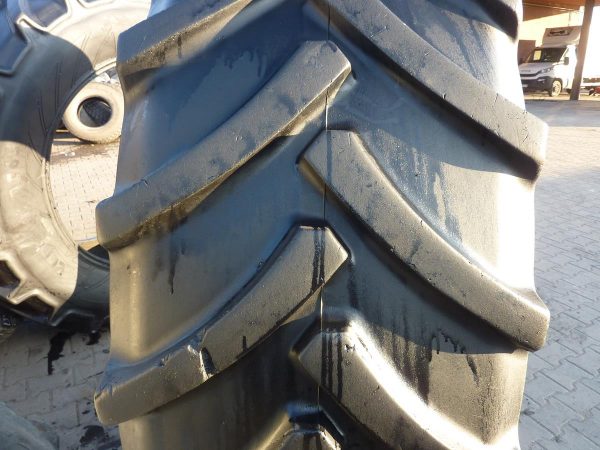 2 x Opona używana rolnicza 650/65R42 CONTINENTAL CONTRACT 2300zł W2871 - obrazek 9