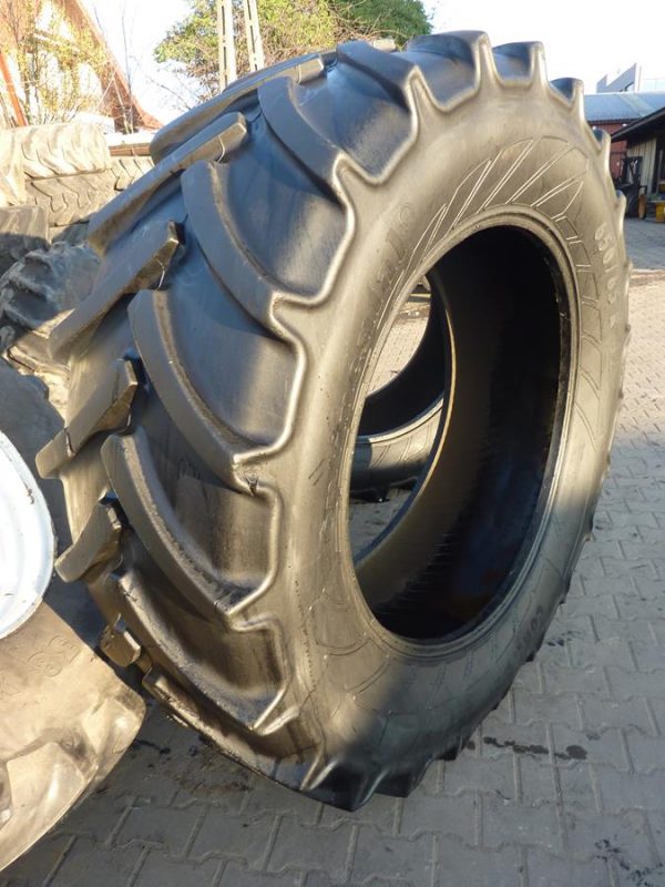 2 x Opona używana rolnicza 650/65R42 CONTINENTAL CONTRACT 2300zł W2871 - obrazek 2