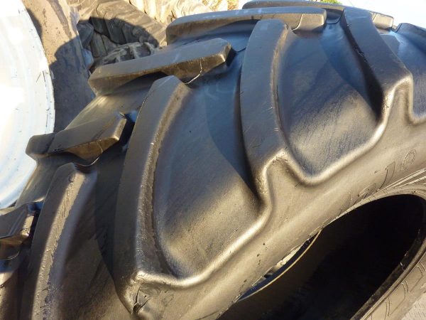 2 x Opona używana rolnicza 650/65R42 CONTINENTAL CONTRACT 2300zł W2871 - obrazek 6