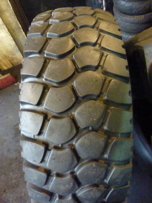 Opona używana przemysłowa 395/85R20 MICHELIN XZLZ 600zł W2875 - obrazek 5