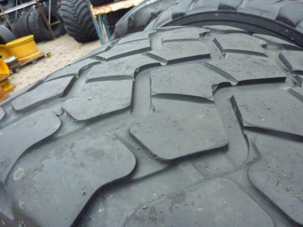 2 x Opona używana przemysłowa 24R21 MICHELIN XZL 1200zł W1108 - obrazek 8