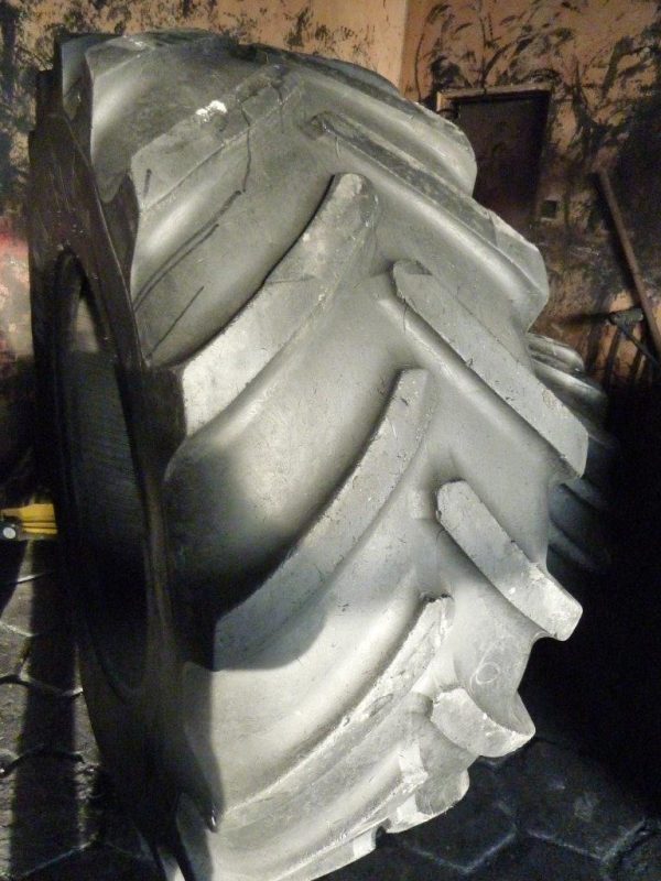 2 x Opona używana rolnicza 650/75R38 MICHELIN MACHXBIB 1500zł W1119 - obrazek 6