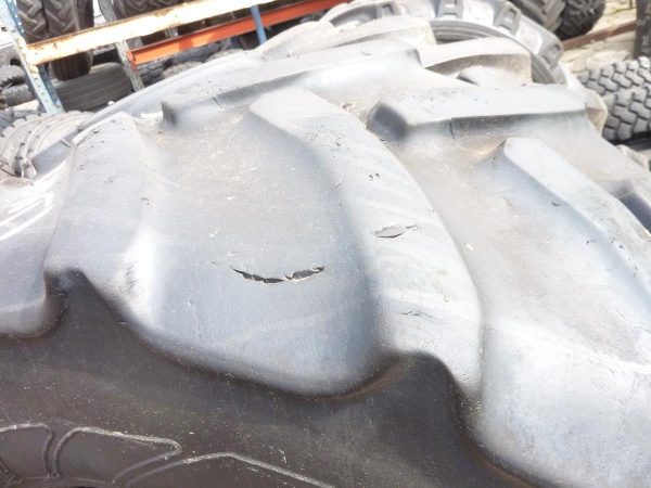 2 x Opona używana rolnicza 440/65R24 CONTINENTAL CONTRACT AC65; 700zł W1968 - obrazek 9