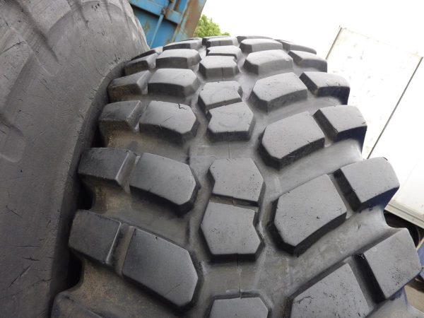 Opona używana przemysłowa 540/80R38 20.8R38 ALLIANCE MULTIUSE 550; 3500zł W1976 - obrazek 7