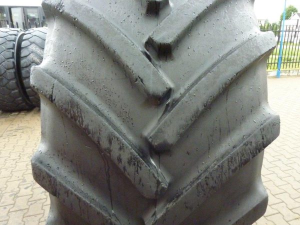 2 x Opona używana rolnicza 900/60R38 CONTINENTAL SVT 4800zł W1313 - obrazek 4