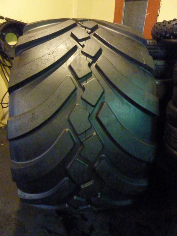 Opona nieużywana rolnicza 850/50R30.5 TRELLEBORG TWIN RADIAL 4900zł W2211