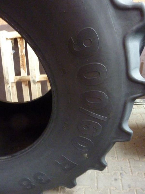 Opona używana rolnicza 900/60R38 MITAS SFT 4800zł W2219 - obrazek 3