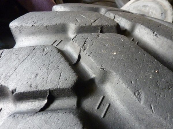 2 x Opona używana przemysłowa 400/70-24 MITAS MPT-04; 1400zł W2233 - obrazek 9