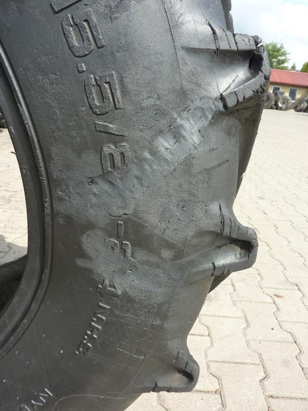 2x Opona używana przemysłowa 15,5/80-24 SOLIDEAL TRACTION MASTER 1100zł. W4043 - obrazek 7