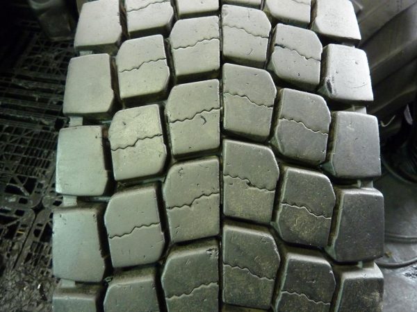 Opona używana ciężarowa 315/80R22,5 MICHELIN XMULTI 750zł C1710 - obrazek 4