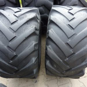 2 x Opona używana rolnicza 15,0/55-17 BKT AS 504 IMPLEMENT 350zł W2505