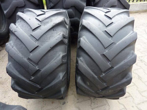 2 x Opona używana rolnicza 15,0/55-17 BKT AS 504 IMPLEMENT 350zł W2505