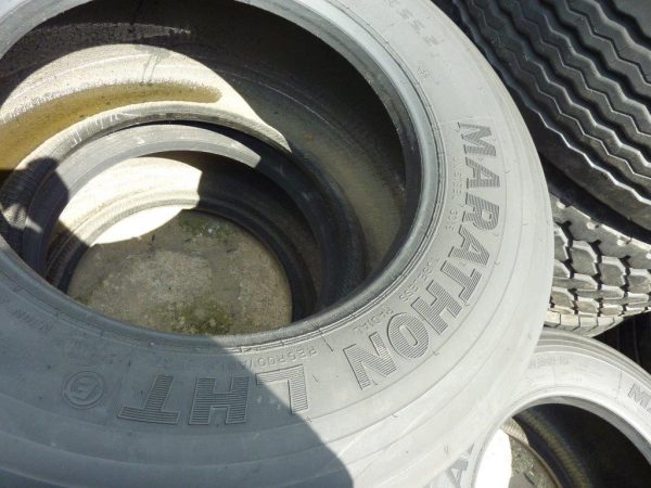 Opona używana ciężarowa 435/50R22,5 GOODYEAR LHT 600zł C356 - obrazek 2