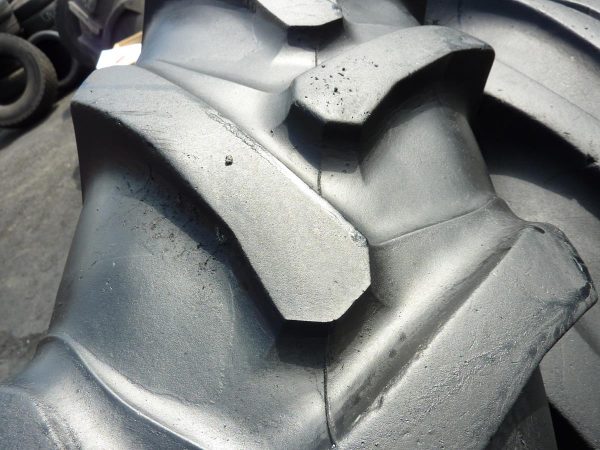 Opona używana rolnicza 270/95R46 ALLIANCE A-350; 1300zł W2682 - obrazek 6