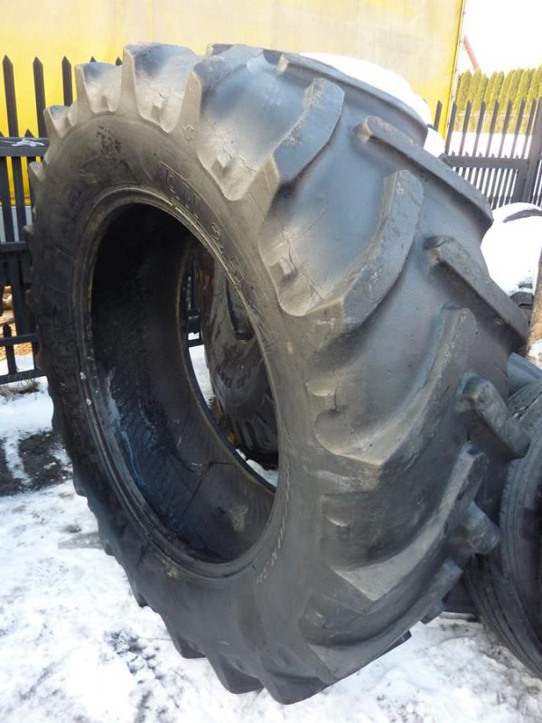 Opona używana rolnicza 480/70R34 STOMIL AN25; 1000zł W2924 - obrazek 2