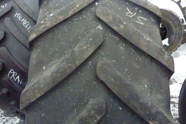2 x Opona używana rolnicza 620/70R42 MICHELIN OMNIBIB 1600zł W2934 - obrazek 3
