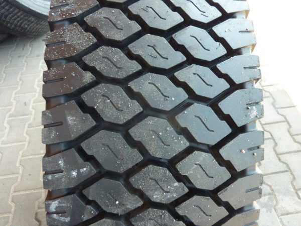 Opona nieużywana ciężarowa 315/70R22.5 GOODYEAR MLHD+ 600zł C649 - obrazek 4