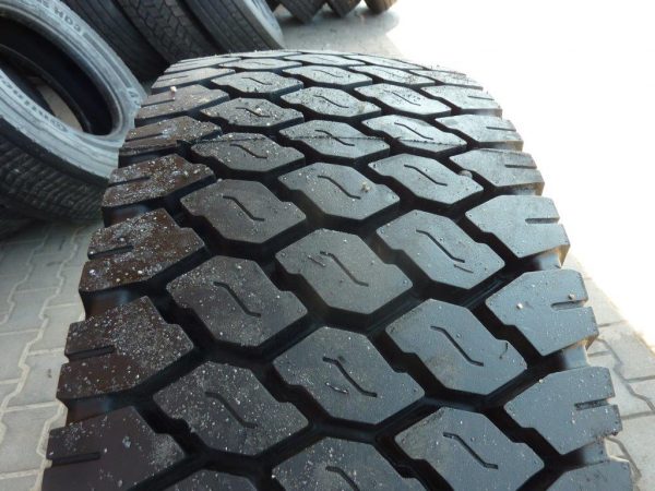 Opona nieużywana ciężarowa 315/70R22.5 GOODYEAR MLHD+ 600zł C649 - obrazek 5
