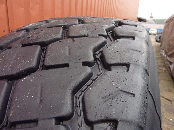 Opona używana ciężarowa 385/65R22.5 BRIDGESTONE R168; 600zł C1523 - obrazek 7