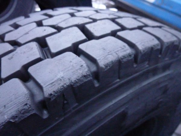 Opona używana ciężarowa 295/80R22.5 PIRELLI TR01 750zł C1562 - obrazek 6