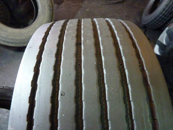 Opona używana ciężarowa 435/50R22.5 GOODYEAR MLHT 800zł C1594 - obrazek 3