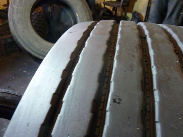 Opona używana ciężarowa 435/50R22.5 GOODYEAR MLHT 800zł C1594 - obrazek 4