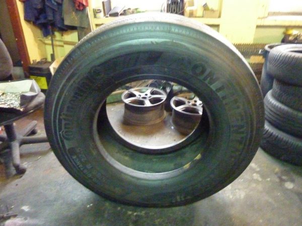 Opona używana ciężarowa 385/65R22,5 CONTINENTAL HSL  800zł C902 - obrazek 2