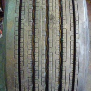 Opona używana ciężarowa 385/65R22,5 CONTINENTAL HSL  800zł C902