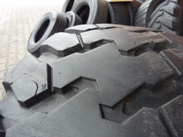 Opona używana ciężarowa 365/85R20 CONTINENTAL HCS 700zł C1712 - obrazek 8
