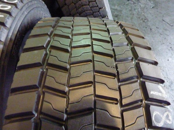 4x Opona używana ciężarowa 315/45R22.5 BRIDGESTONE M749 450zł C1014 - obrazek 5
