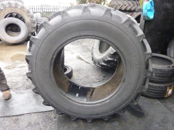 Opona używana rolnicza 16,9R30 DNIEPROSHINA F43 1000zł W1710 - obrazek 2