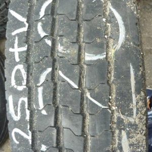 Opona używana ciężarowa 245/70R19,5 GOODYEAR RHS II; 250zł C204