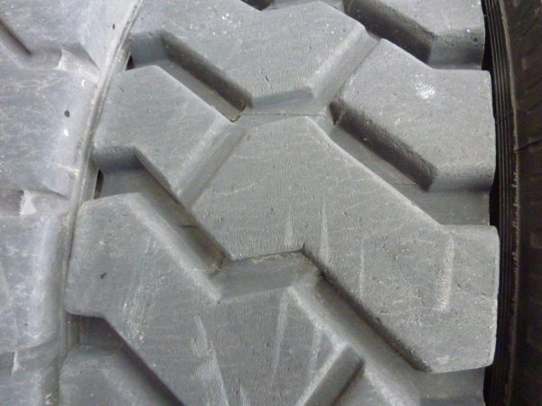 Opona używana przemysłowa 12,00-20 HAULER LT HIP4; 350zł C209