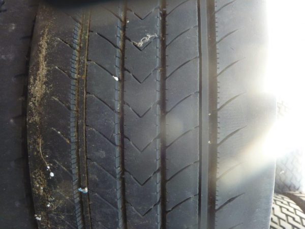 Opona używana ciężarowa 305/70R22.5 BRIDGESTONE R227; 300zł C94 - obrazek 7