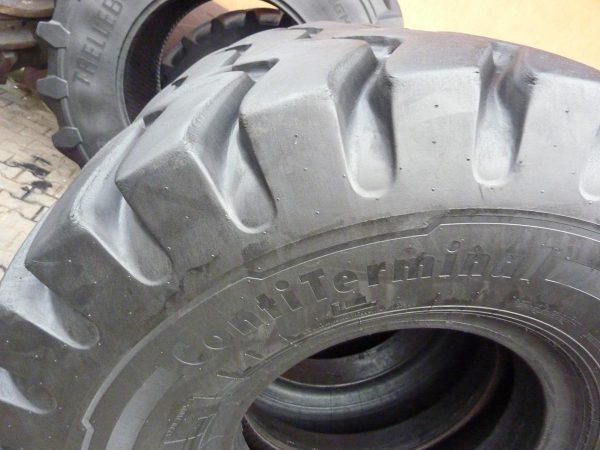 2 x Opona używane przemysłowa 18,00-25 CONTINENTAL CRANEMASTER 1800zł W2952 - obrazek 4