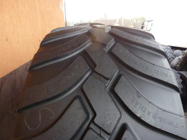 Opona nieużywana rolnicza 800/60R32 TRELLEBORG TWN RADIAL 4800zł W2961 - obrazek 6