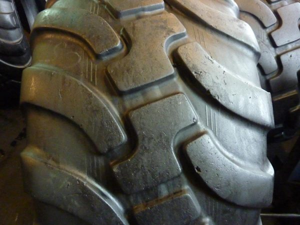 2x Opona używana rolnicza 650/50R22,5 ALLIANCE FLOTATION A-380; 1900zł W2993 - obrazek 5