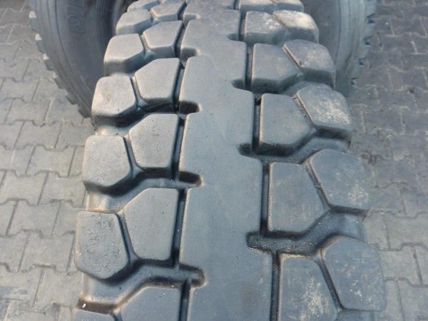 4 x Opona używana ciężarowa 12R20 PIRELLI TC85; 675zł C1998 - obrazek 3