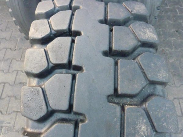4 x Opona używana ciężarowa 12R20 PIRELLI TC85; 675zł C1998 - obrazek 5