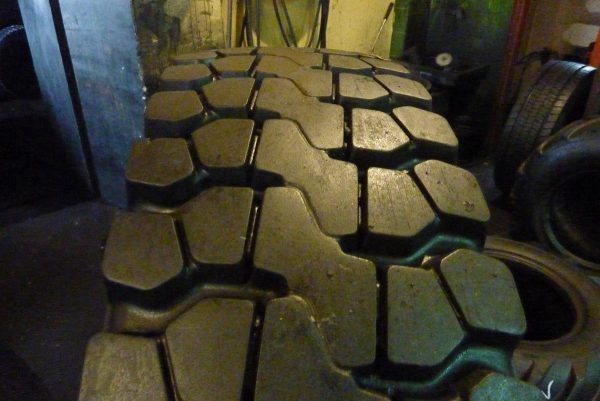 Opona używana ciężarowa 12,00R20 PIRELLI TC85; 700zł C2007 - obrazek 5