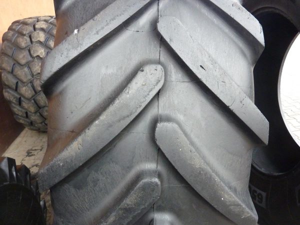 2 x Opona używana rolnicza 650/65R42 MICHELIN MULTIBIB 3200zł W3003 - obrazek 4