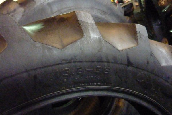 Opona używana rolnicza 13,6-36 FIRESTONE D41; 450zł W3006 - obrazek 6