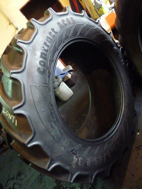 2 x Opona używana rolnicza 540/65R34 CONTINENTAL CONTRACT AC65; 2100zł W3007 - obrazek 3