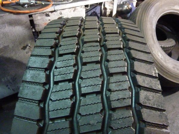 Opona używana ciężarowa 385/65R22.5 WESTLAKE WTS1; 750zł C2031 - obrazek 5