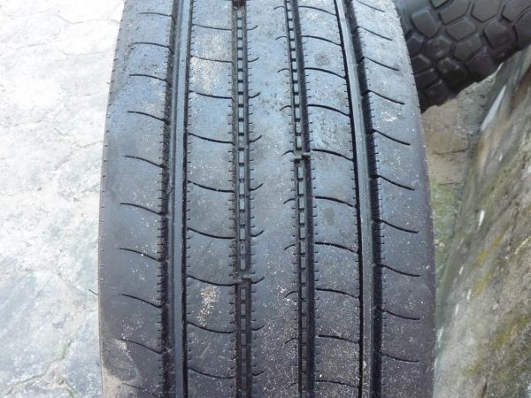 Opona używana ciężarowa 295/80R22.5 BRIDGESTONE H-STEER 550zł C1339 - obrazek 3