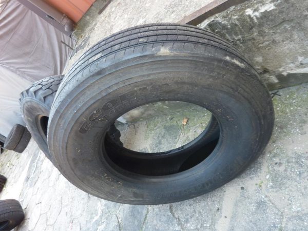 Opona używana ciężarowa 295/80R22.5 BRIDGESTONE H-STEER 550zł C1339 - obrazek 2