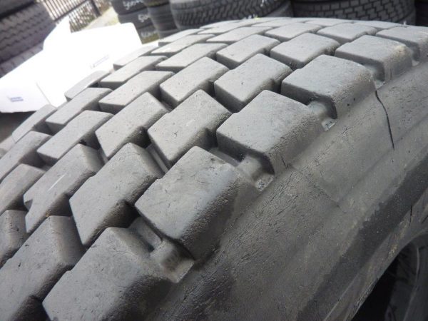 Opona używana ciężarowa 13R22,5 ROADLUX R328; 490zł C330 - obrazek 6